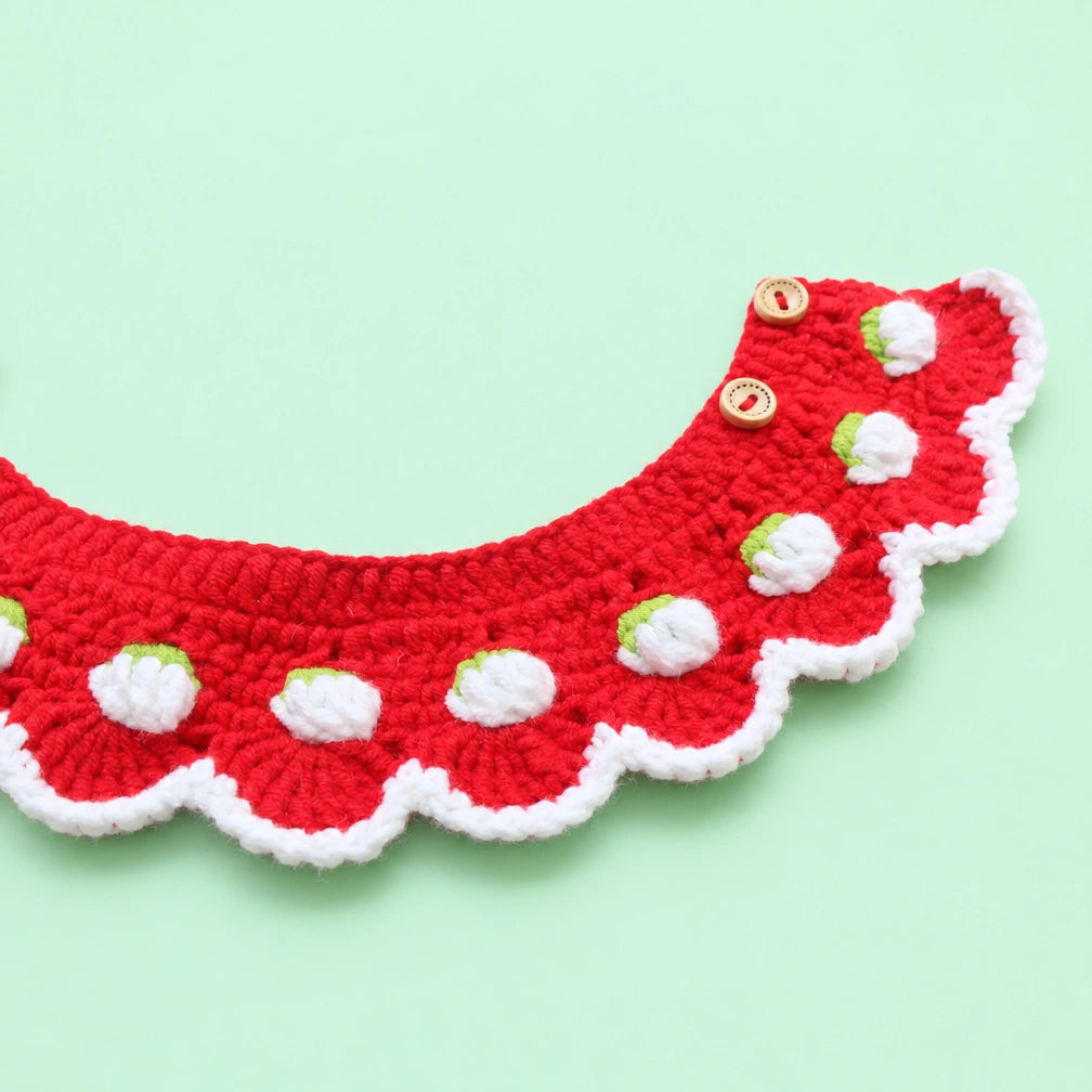 Red Daisy Scallop Crochet Pet Collar