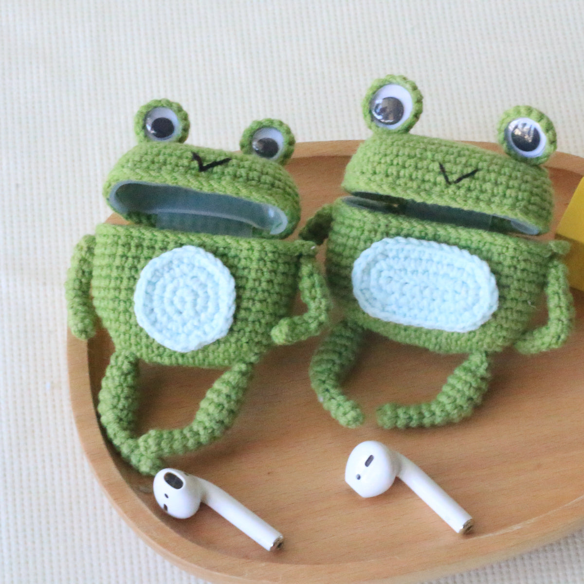 Dark Green Frog Crochet AirPods Case
