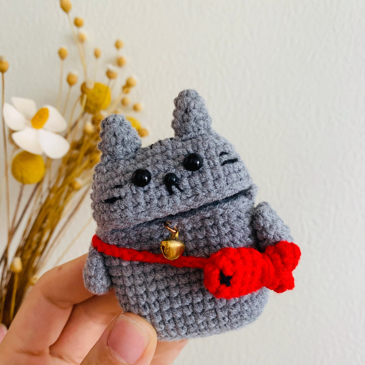 Beige Cat Crochet AirPods Case