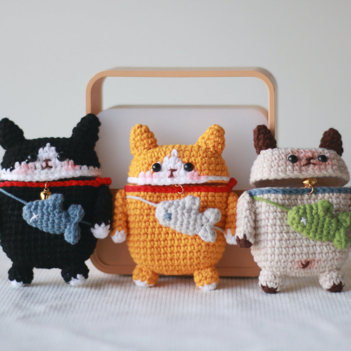 Beige Cat Crochet AirPods Case