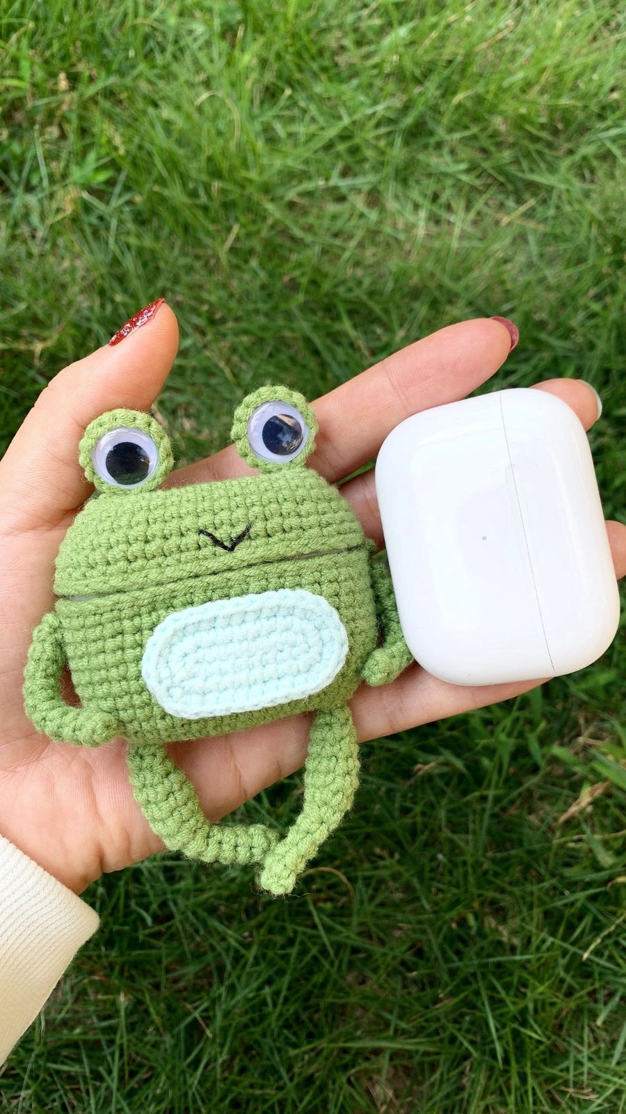 Dark Green Frog Crochet AirPods Case